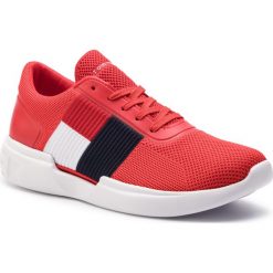 Sneakersy TOMMY HILFIGER - Lightweight Runner Flag Knit FM0FM02275 Fiery Red 654. Czerwone sneakersy męskie TOMMY HILFIGER, na co dzień, bez wzorów, ze skóry ekologicznej, bez zapięcia. Za 449,00 zł.