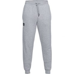 Under Armour Rival Fleece Joggers 1320740-036 spodnie męskie szare S. Szare spodnie męskie Under Armour, na imprezę, s, bez wzorów, z bawełny. W wyprzedaży za 159,99 zł.