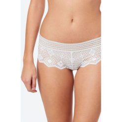 Etam - Figi Saharienne. Białe figi damskie marki Etam, z elastanu. W wyprzedaży za 39,90 zł.