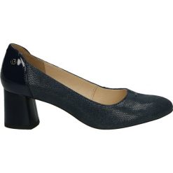 Czółenka - F961-18 PU BL. Czarne buty ślubne damskie Venezia, ze skóry. Za 299,00 zł.