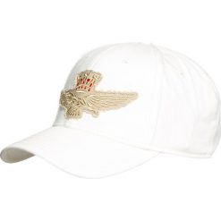 Czapka AERONAUTICA MILITARE Beżowy|Biały. Brązowe czapki damskie Aeronautica Militare, z aplikacjami, z tkaniny. Za 200,00 zł.