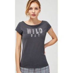 T-shirt z motywującym napisem. Szare bluzki damskie Moodo, s, z nadrukiem, z elastanu, z okrągłym kołnierzem, z krótkim rękawem. Za 29,99 zł.