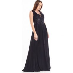 Tiulowa sukienka maxi z haftowaną górą czarny. Czarne sukienki damskie N/A, z haftami, z poliesteru, bez kołnierzyka, bez rękawów, maxi. Za 479,23 zł.
