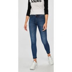 Jacqueline de Yong - Jeansy. Niebieskie jeansy damskie skinny marki Jacqueline de Yong, z elastanu. W wyprzedaży za 99,90 zł.