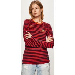 Femi Stories - Longsleeve. Czerwone bluzki damskie Femi Stories, s, bez wzorów, z elastanu, z okrągłym kołnierzem. Za 159,90 zł.