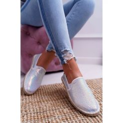Espadryle Damskie Big Star Opalizujące Cekiny Białe DD274A162. Białe espadryle damskie Tagless, bez wzorów, na niskim obcasie. Za 79,00 zł.