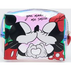 Kosmetyczka Mickey Mouse - Różowy. Różowe kosmetyczki damskie Sinsay, z motywem z bajki. Za 19,99 zł.