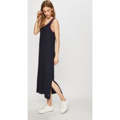 Tommy Hilfiger - Sukienka. Niebieskie sukienki damskie TOMMY HILFIGER, na co dzień, s, bez wzorów, z elastanu, casualowe, z okrągłym kołnierzem, bez rękawów, midi, proste. W wyprzedaży za 449,90 zł.