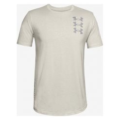 Under Armour Triple Stack Logo Koszulka Biały. Białe podkoszulki męskie Under Armour, l, z haftami, z bawełny, bez kołnierzyka, krótkie. Za 171,95 zł.