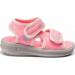 New Balance Sandały dziecięce K2031HPK. Sandały dziewczęce New Balance, bez zapięcia. Za 59,00 zł.