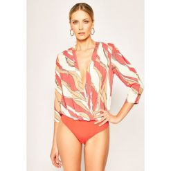 Body Elisabetta Franchi CB-110-02E2-V259. Różowe bluzki damskie Elisabetta Franchi, bez wzorów, z wiskozy, bez kołnierzyka, bez rękawów. Za 1169,00 zł.