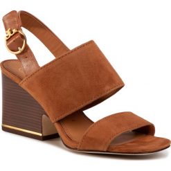 Sandały TORY BURCH - Selby 75mm Block Heel Sandal 646760 Ambra/Ambra/Ambra 218. Pomarańczowe klapki damskie Tory Burch, bez wzorów, ze skóry, bez obcasa, na obcasie. W wyprzedaży za 729,00 zł.