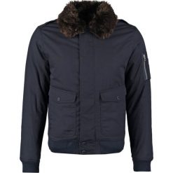 Schott NYC AIR Kurtka zimowa bleu. Niebieskie kurtki męskie zimowe marki Schott NYC, m, z bawełny. W wyprzedaży za 419,25 zł.