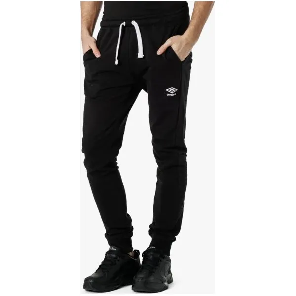 Umbro Spodnie Slim Fit Fleece , czarny, rozmiar M. Czarne spodnie męskie Umbro, m, bez wzorów, z bawełny. W wyprzedaży za 63,99 zł.