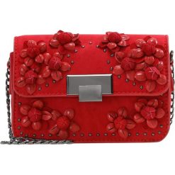 Torebki klasyczne damskie: Topshop ROSE X BODY Torba na ramię red