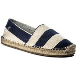 Espadryle MARC O'POLO - 703 23753801 619 Dark Blue/Cream 879. Brązowe espadryle męskie marki Marc O'Polo, bez wzorów, ze skóry. W wyprzedaży za 179,00 zł.