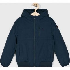 Tommy Hilfiger - Kurtka dziecięca 128-176 cm. Niebieskie kurtki chłopięce TOMMY HILFIGER, bez wzorów, z poliesteru, krótkie, z kapturem. W wyprzedaży za 399,90 zł.