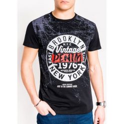 T-shirt męski z nadrukiem S1058 - czarny. T-shirty męskie Ombre Clothing. Za 13,99 zł.