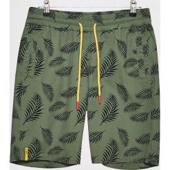 Szorty z roślinnym printem - Khaki. Brązowe spodenki i szorty męskie marki Cropp, m, bez wzorów. W wyprzedaży za 39,99 zł.