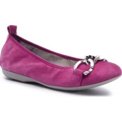 Baleriny MARCO TOZZI - 2-22123-32 Pink 510. Różowe baleriny damskie Marco Tozzi, bez wzorów, z zamszu, bez obcasa. W wyprzedaży za 119,00 zł.
