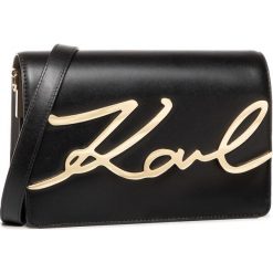 Torebka KARL LAGERFELD - 201W3100 Black/Gold. Czarne listonoszki damskie KARL LAGERFELD, bez wzorów, ze skóry, bez dodatków. W wyprzedaży za 959,00 zł.