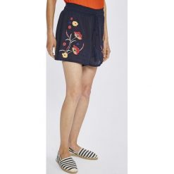 Answear - Szorty Stripes Vibes. Niebieskie szorty damskie ANSWEAR, s, z haftami, z wiskozy, casualowe. W wyprzedaży za 54,90 zł.