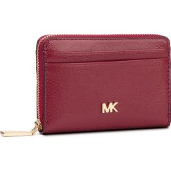 Mały Portfel Damski MICHAEL MICHAEL KORS - Mott 34H9GOXZ1A Berry. Czerwone portfele damskie MICHAEL Michael Kors, bez wzorów, ze skóry. Za 339,00 zł.