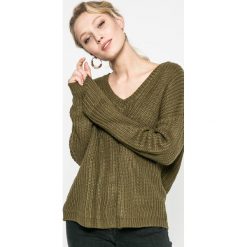 Swetry klasyczne damskie: Vero Moda – Sweter