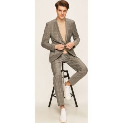 Strellson - Garnitur. Niebieskie garnitury męskie Strellson, z haftami, z elastanu, eleganckie. W wyprzedaży za 679,90 zł.