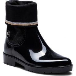 Kalosze TOMMY HILFIGER - Knitted Sock Rain Bo FW0FW03565 Black 990. Czarne kalosze damskie TOMMY HILFIGER, bez wzorów, z tworzywa sztucznego. W wyprzedaży za 249,00 zł.