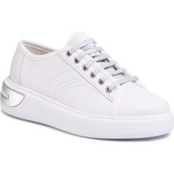 Sneakersy GEOX - D Ottaya A D92BYA 00085 C1001 White. Białe sneakersy damskie Geox, ze skóry ekologicznej. W wyprzedaży za 349,00 zł.