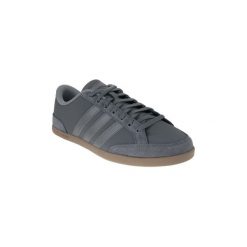 Buty adidas Caflaire B43742. Szare trampki męskie Adidas, bez wzorów, bez zapięcia. Za 249,99 zł.