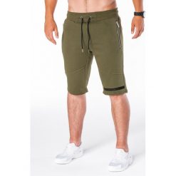 Krótkie spodenki męskie dresowe W051 - oliwkowe. Zielone spodenki i szorty męskie Ombre Clothing, s, bez wzorów, z bawełny, krótkie. Za 29,00 zł.