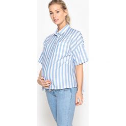 Bluzka ciążowa w paski z plisą na plecach. Koszule damskie w niebieskie paski marki La Redoute Collections, z wiskozy, polo, moda ciążowa, z krótkim rękawem. Za 141,08 zł.