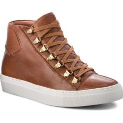 Sneakersy GINO ROSSI - Pepper DT746M-TWO-KG00-3300-T 88. Pomarańczowe półbuty damskie Gino Rossi, na co dzień, bez wzorów, ze skóry, bez obcasa, bez zapięcia. W wyprzedaży za 249,00 zł.