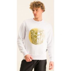 Bluza Versace Jeans Couture B7GVA7GC. Białe bluzy męskie Versace Jeans Couture, m, bez wzorów, z bawełny, bez kołnierzyka, bez rękawów, bez kaptura. W wyprzedaży za 659,00 zł.