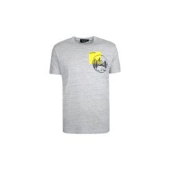 T-shirty z krótkim rękawem Dsquared S71GD0567. Szare t-shirty męskie Dsquared, s, bez wzorów, bez kołnierzyka, krótkie. Za 489,00 zł.