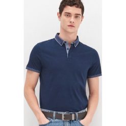 Koszulka polo z kontrastowymi detalami -. Koszulki męskie House, s, bez wzorów, polo, bez rękawów. Za 59,99 zł.