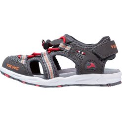 Viking THRILL Sandały trekkingowe charcoal/red. Szare sandały chłopięce marki Viking, z materiału. Za 229,00 zł.