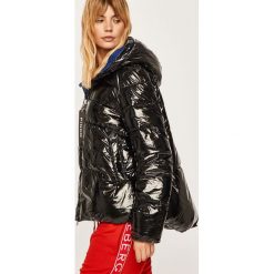 Pinko - Kurtka. Czarne kurtki damskie Pinko, bez wzorów, z poliesteru, krótkie, z kapturem. Za 1249,00 zł.