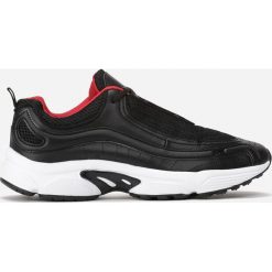 Czarno-Czerwone Buty Sportowe Carlson. Czarne buty sportowe męskie Born2be, bez zapięcia. Za 89,99 zł.