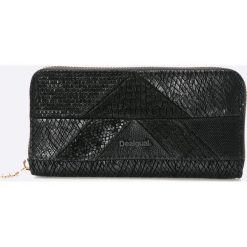 Portfele damskie: Desigual – Portfel