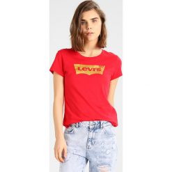 Bluzki, topy, tuniki: Levi’s® SLIM CREW NECK TEE Tshirt z nadrukiem housemark chinese red