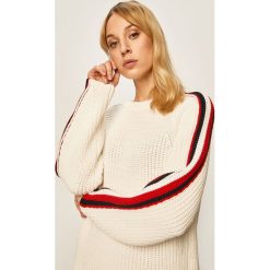 Tommy Hilfiger - Sweter. Białe swetry damskie TOMMY HILFIGER, s, z aplikacjami, z bawełny, bez rękawów, bez kaptura. Za 699,90 zł.