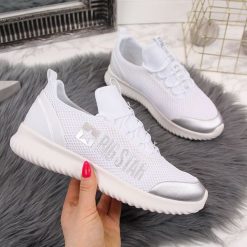 Buty sportowe damskie białe Big Star FF274A410. Białe buty sportowe damskie BIG STAR, bez wzorów, sportowe. Za 179,99 zł.