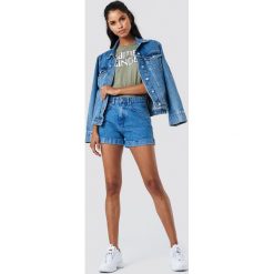NA-KD Szorty jeansowe z wysokim stanem - Blue. Niebieskie szorty jeansowe damskie NA-KD, z podwyższonym stanem. Za 161,95 zł.