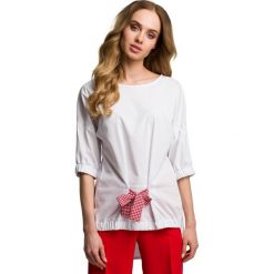 CAMELIA Bluzka z czerwoną kokardą. Czerwone bluzki damskie oversize marki Moe, s, w kratkę, z jeansu, eleganckie, z kokardą, z krótkim rękawem. Za 119,00 zł.