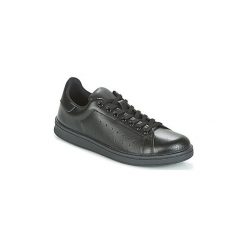 Buty Yurban FONSSAP. Czarne trampki męskie Yurban, bez wzorów, bez zapięcia. Za 167,40 zł.