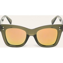 Vans - Okulary. Pomarańczowe okulary przeciwsłoneczne damskie Vans, owalne. W wyprzedaży za 59,90 zł.