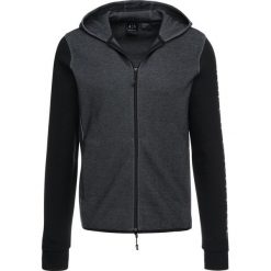 Armani Exchange Bluza rozpinana heathr black/solid. Czarne bluzy męskie rozpinane marki Armani Exchange, l, z materiału, z kapturem. Za 569,00 zł.